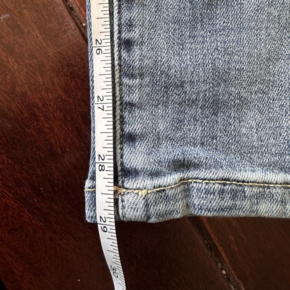 Judy Blue Boyfriend Jeans Size 13/31 Light Wash Stretch Denim - Picture 5 of 8